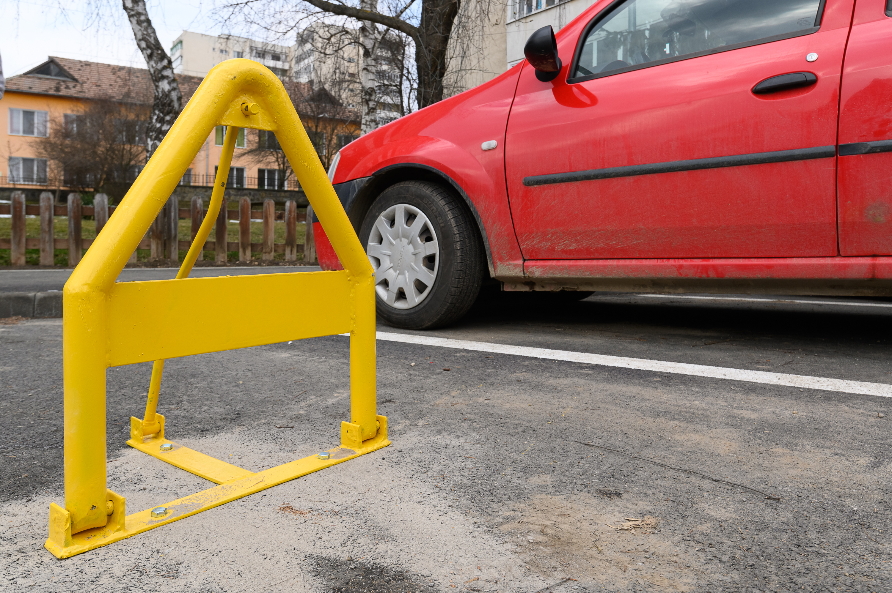 Közeledik a határidő a lakónegyedi parkolóhelyek bérének befizetésére!