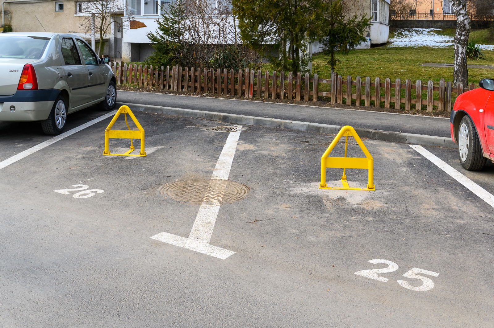 Közeledik a határidő a lakónegyedi parkolóhelyek bérének befizetésére!